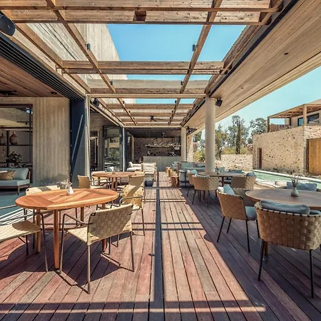 Theros - Adults Only מלון 5*